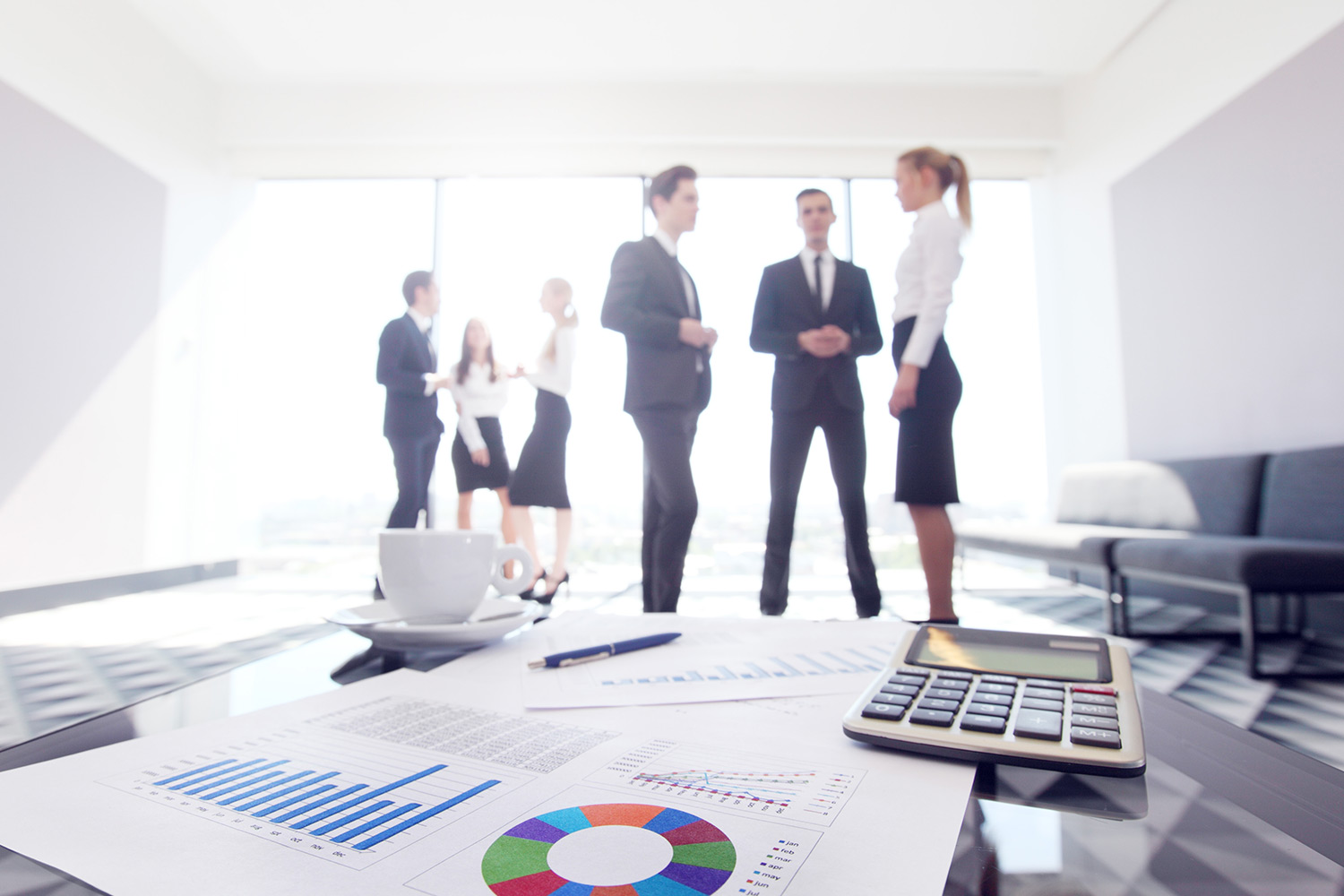 https://www.wealthcap.com/wp-content/uploads/2023/08/blog_offener_fonds_logischer_schritt_keyvisual_3_2.jpg